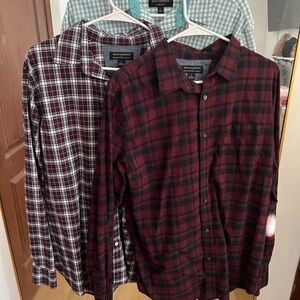 3 Banana Republic Men's Button-Down Shirts